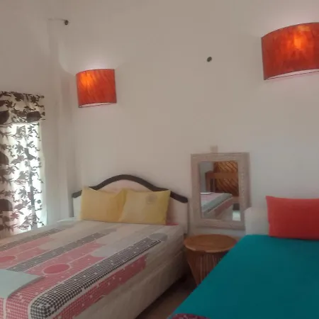 Alola Inn Padangbai  Exterior photo