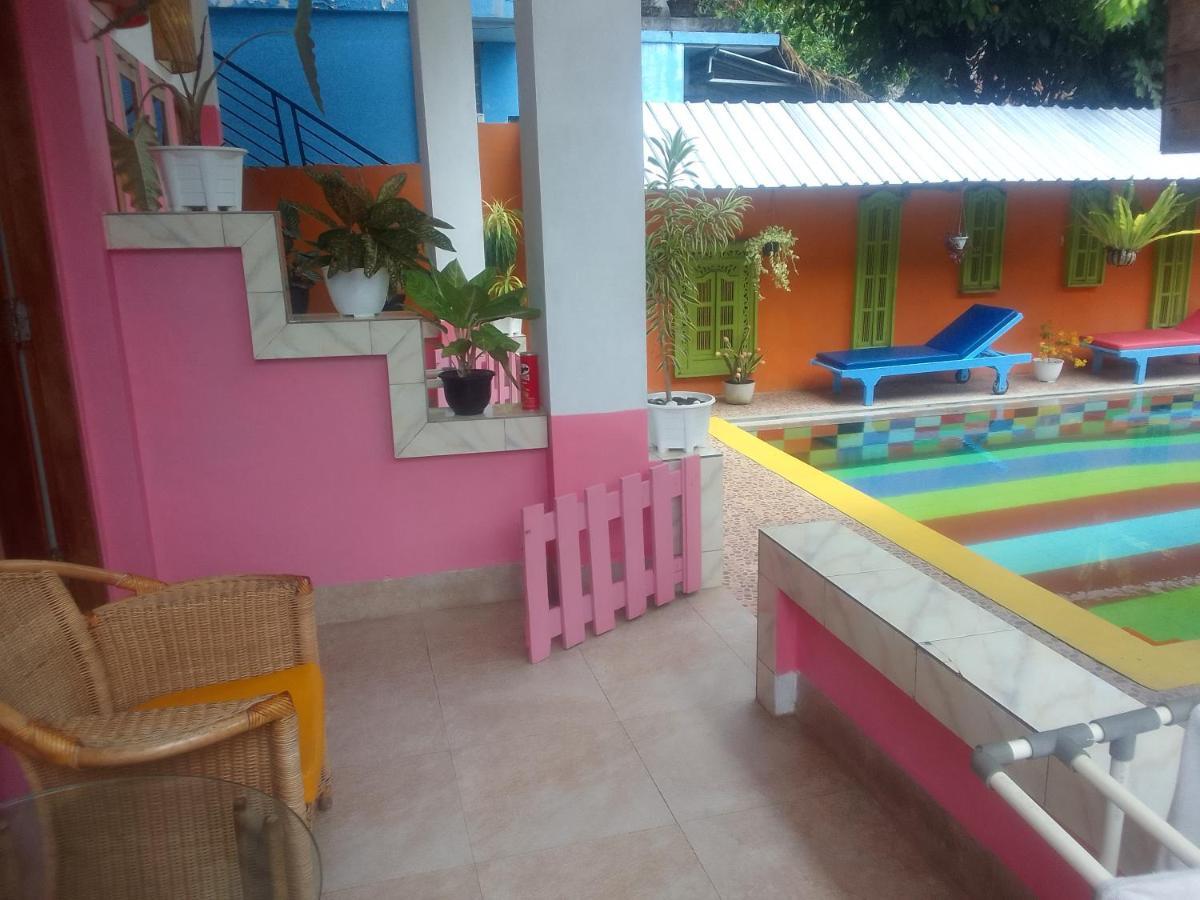 Alola Homestay *