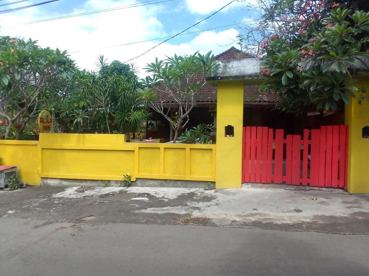 Homestay Alola *